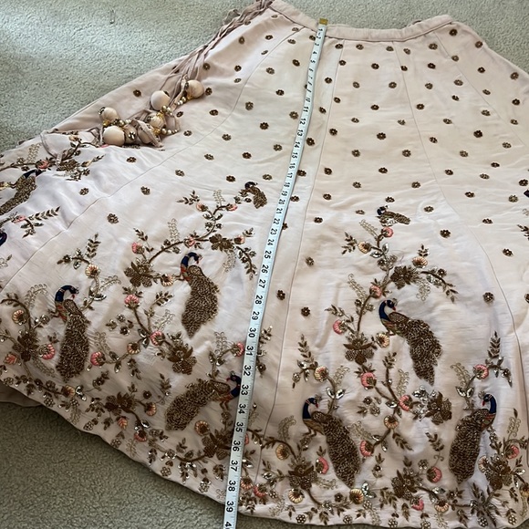 Beautiful Indian lahenga choli / chaniya choli. - Picture 6 of 12